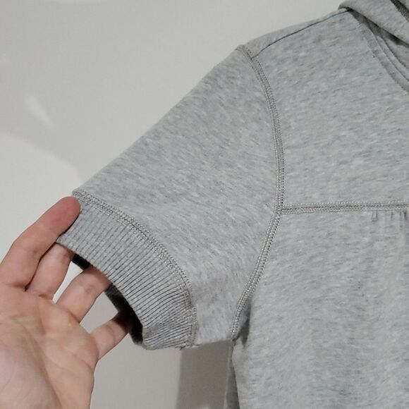 American Eagle large grey eagle fleece short sleeve zip up hoodie - Picture 3 of 6